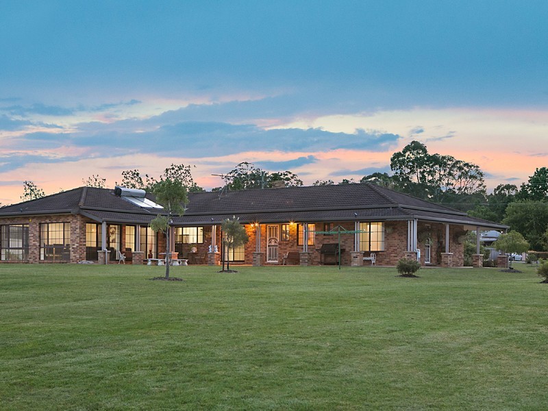 72 Wine Country Drive, Nulkaba NSW 2325