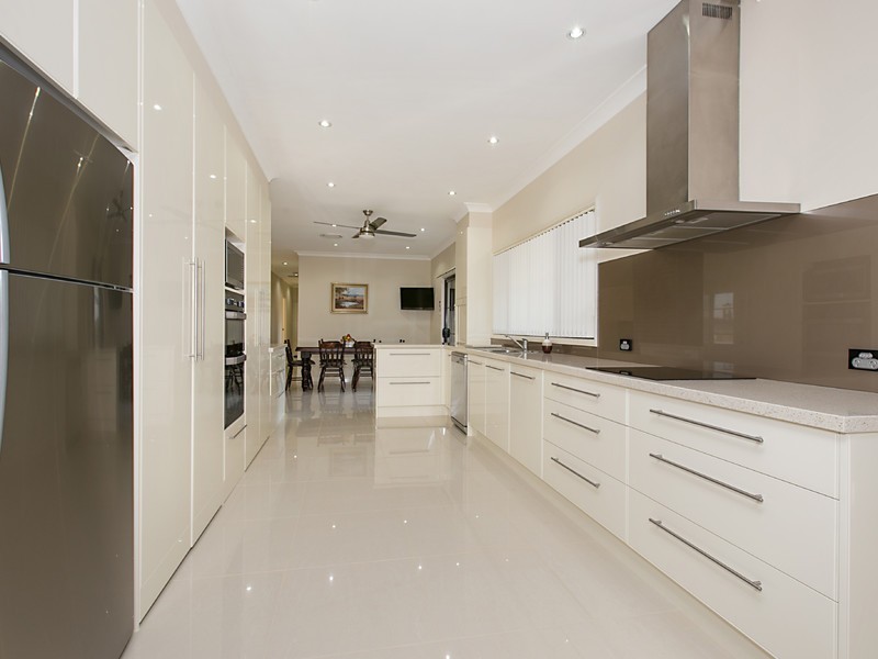 72 Wine Country Drive, Nulkaba NSW 2325