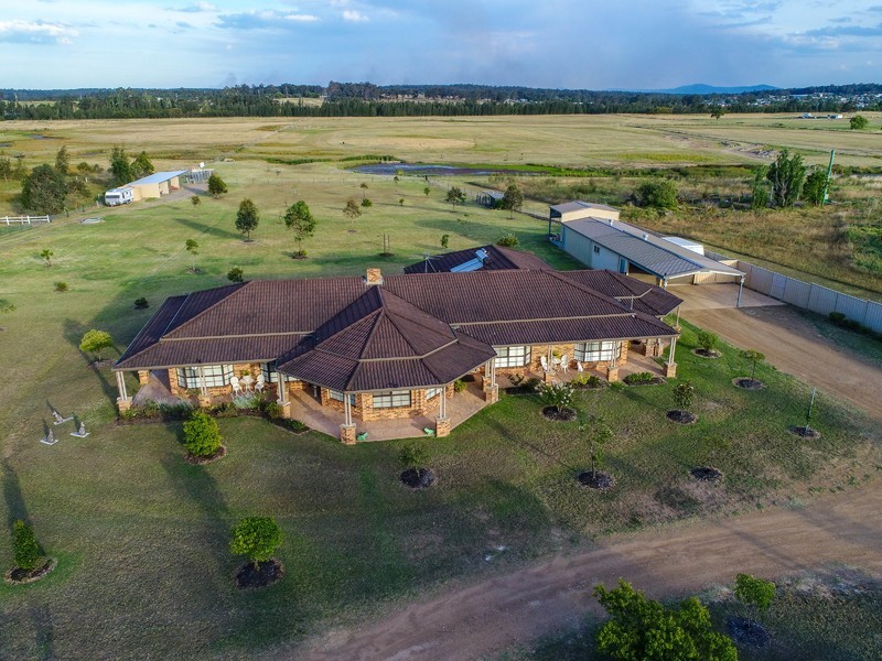 72 Wine Country Drive, Nulkaba NSW 2325