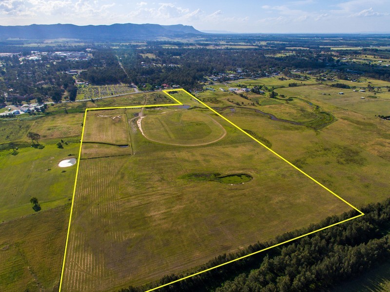 72 Wine Country Drive, Nulkaba NSW 2325