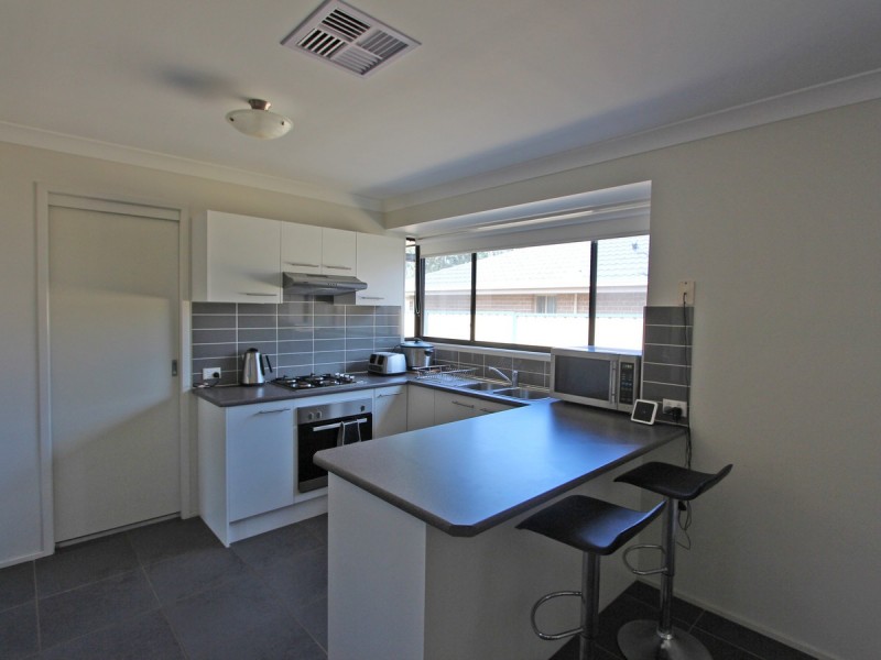 37 Zinfandel Circuit, Cessnock NSW 2325