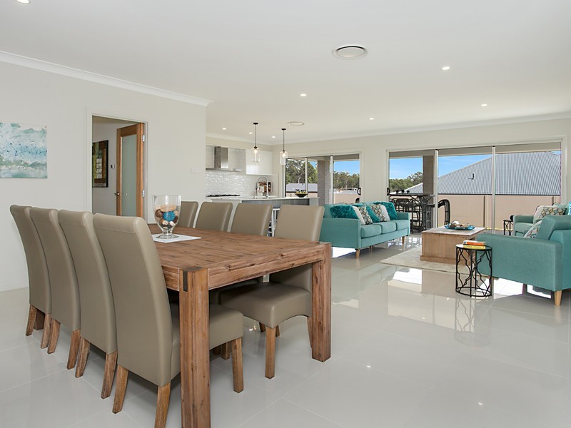 14 Dunnett Avenue, Branxton NSW 2335