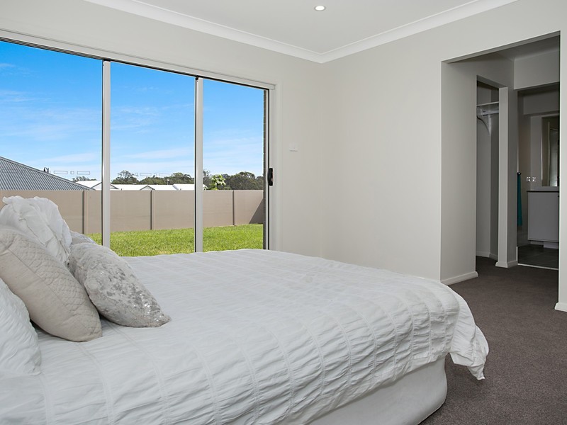 14 Dunnett Avenue, Branxton NSW 2335