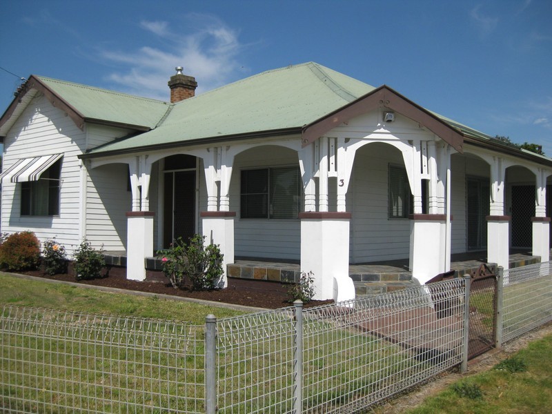 3 Allandale Road, Cessnock NSW 2325