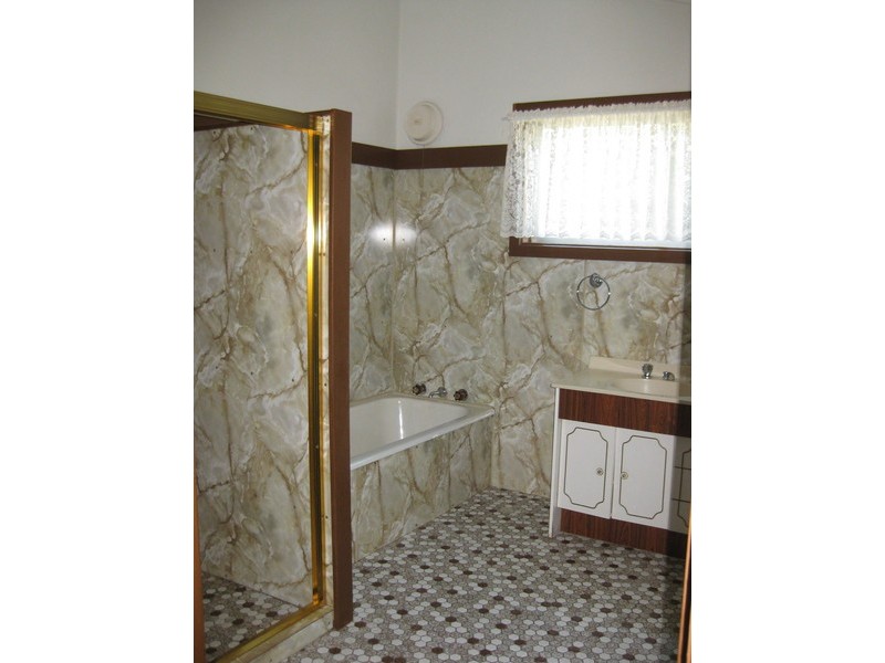 3 Allandale Road, Cessnock NSW 2325