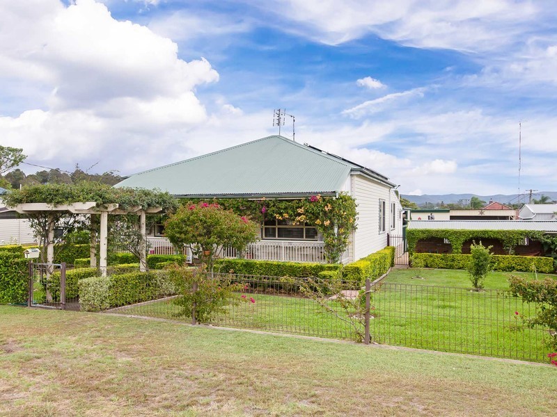 1 Ercildoune Street, Cessnock NSW 2325