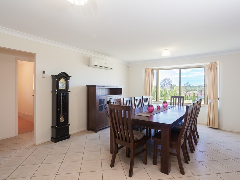 12 McKensey Street, Nulkaba NSW 2325