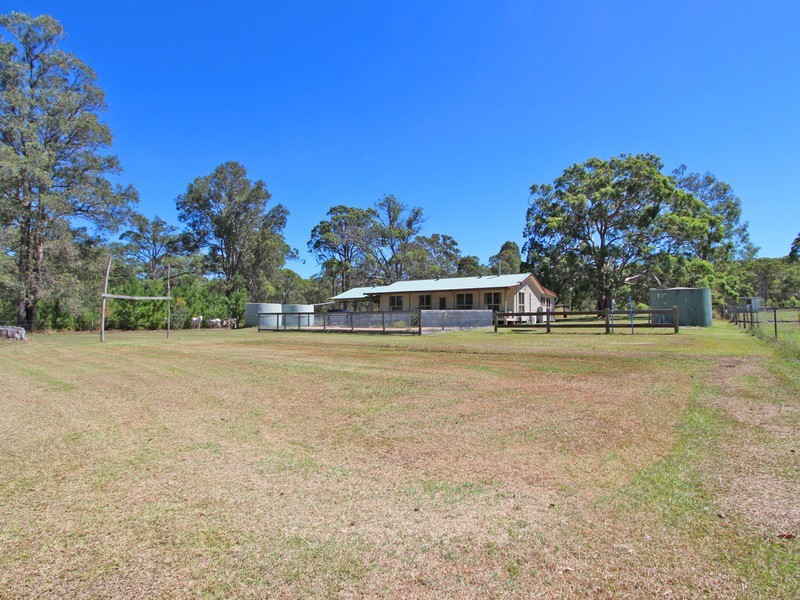 67 Whitings Lane, Quorrobolong NSW 2325