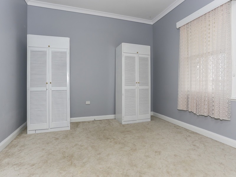 2 Sports Avenue, Cessnock NSW 2325