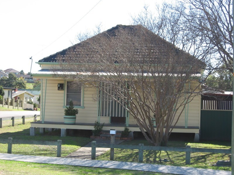 14 Mount View Road, Cessnock NSW 2325
