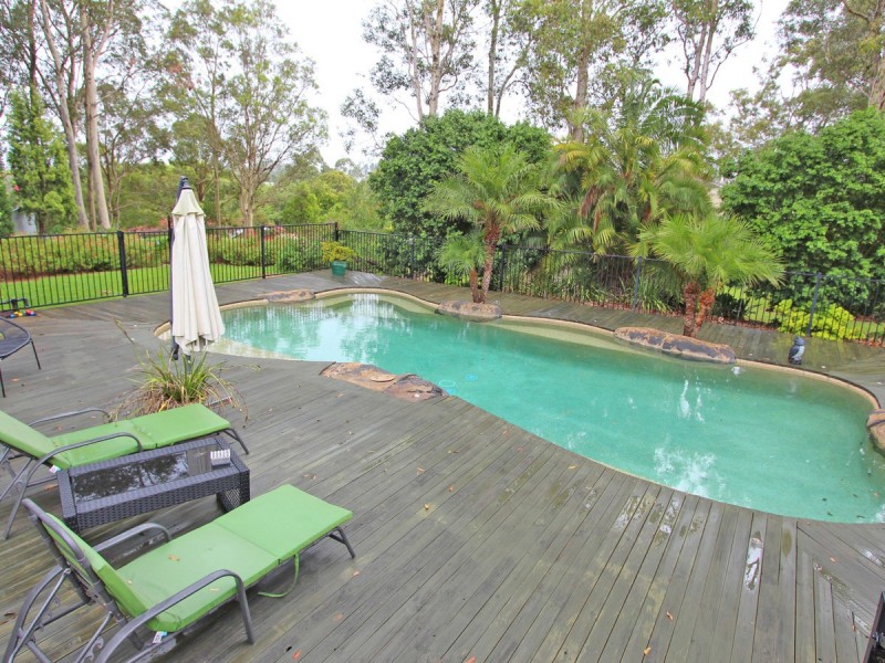 18 Camilla Close, Windella NSW 2320