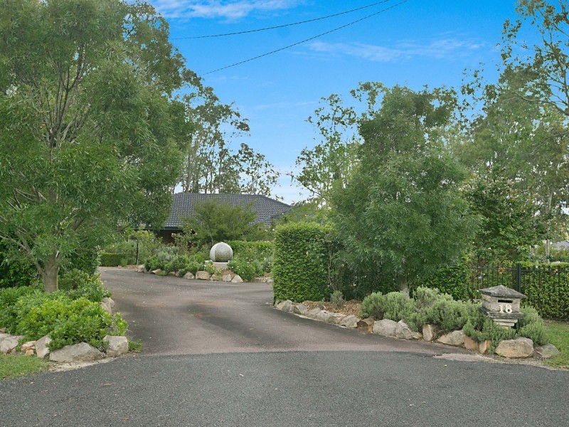 18 Camilla Close, Windella NSW 2320