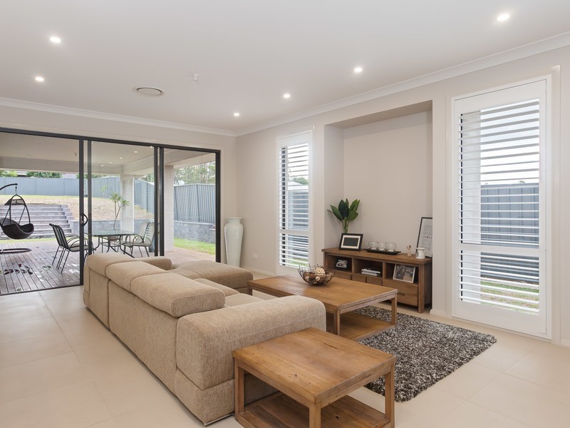 5 Olivia Place, North Rothbury NSW 2335