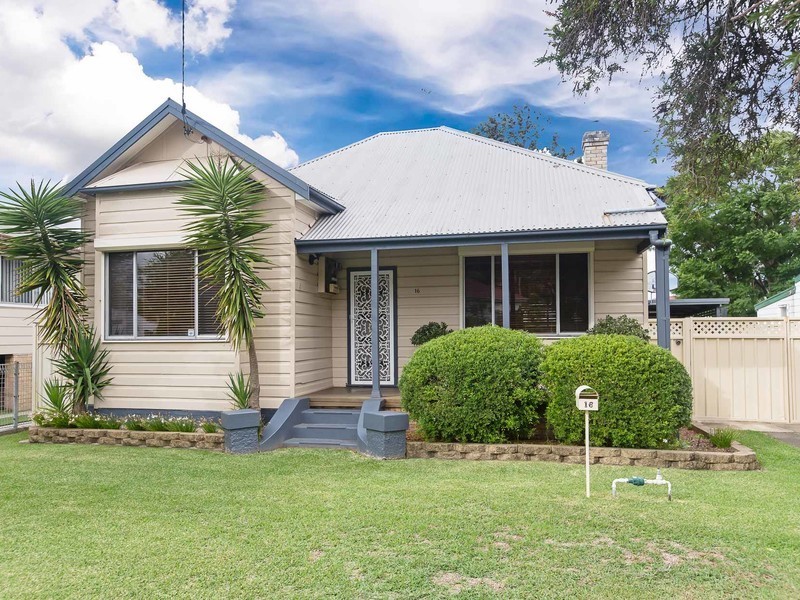 16 Boomerang Street, Cessnock NSW 2325
