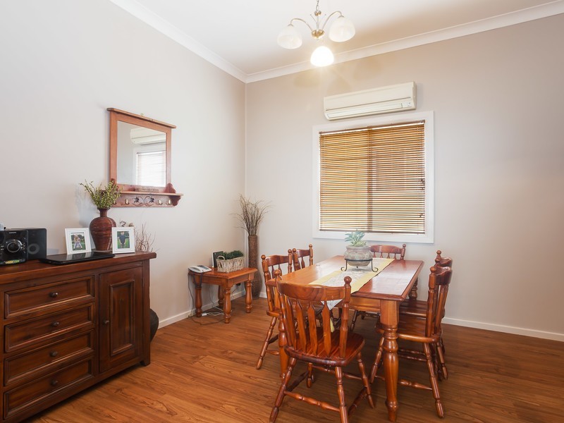16 Boomerang Street, Cessnock NSW 2325