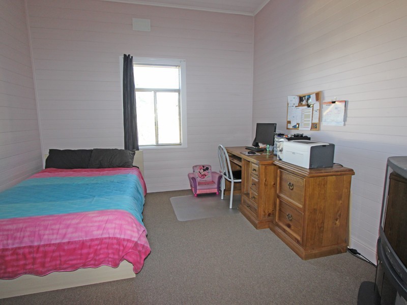24 Northcote Street, Cessnock NSW 2325
