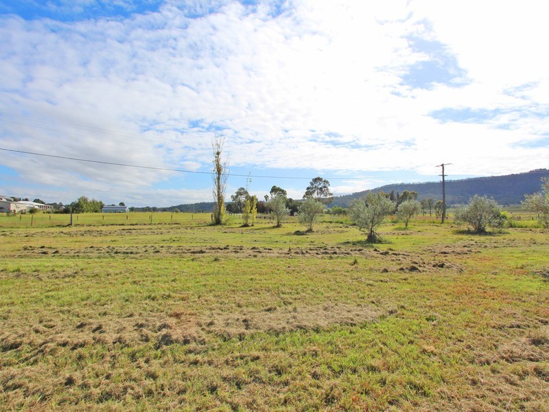 39 Cochrane Street, Broke NSW 2330