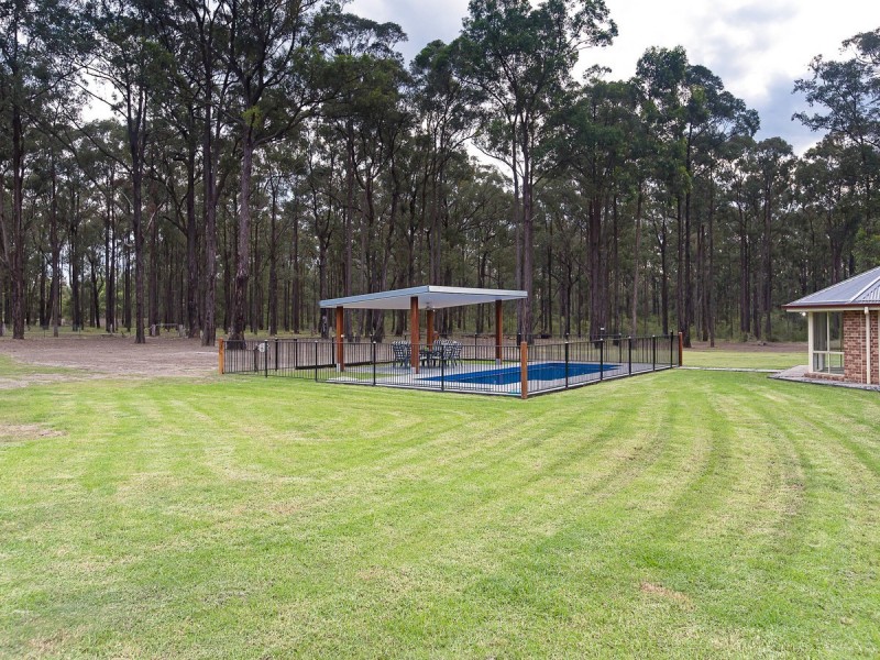 320 Lovedale Road, Lovedale NSW 2325