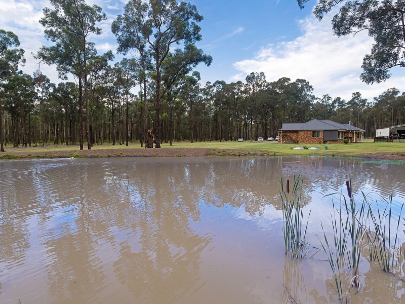 320 Lovedale Road, Lovedale NSW 2325