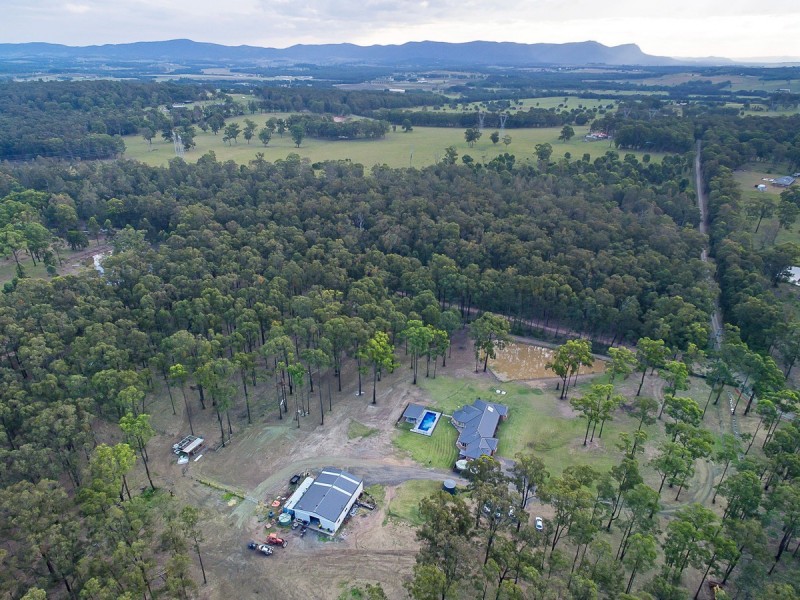 320 Lovedale Road, Lovedale NSW 2325
