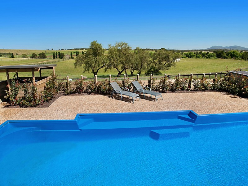 665 Luskintyre Road, Luskintyre NSW 2321