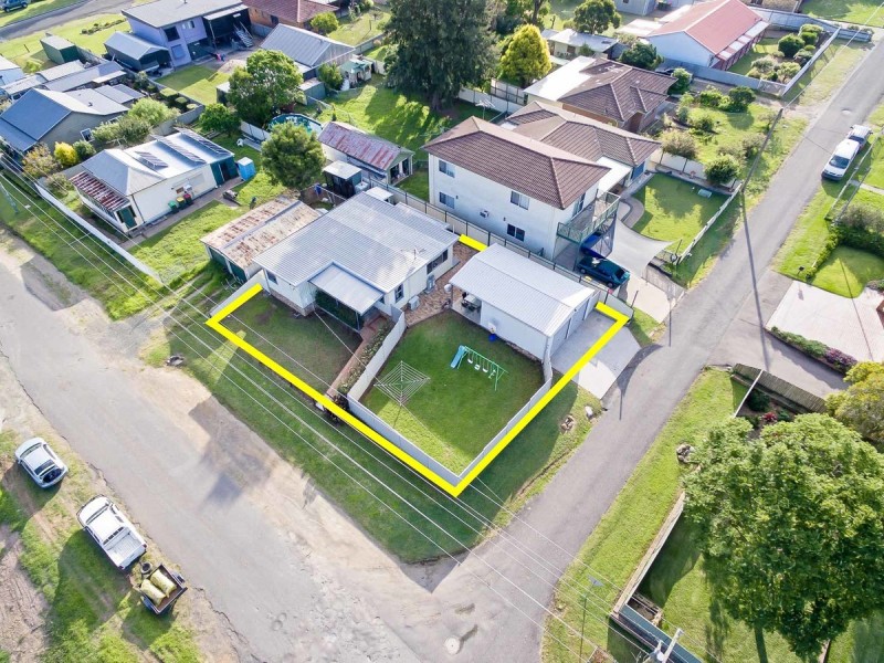 42 Hunter Street, Greta NSW 2334