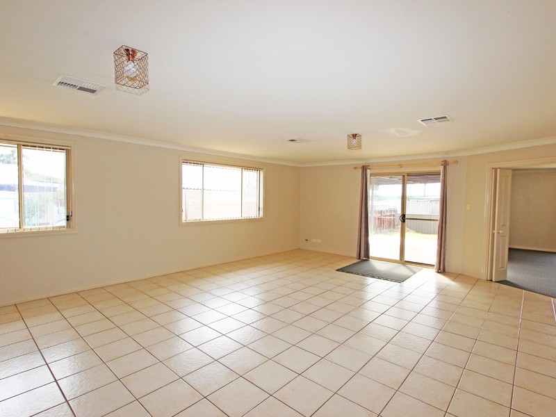 84 Church Street, Cessnock NSW 2325