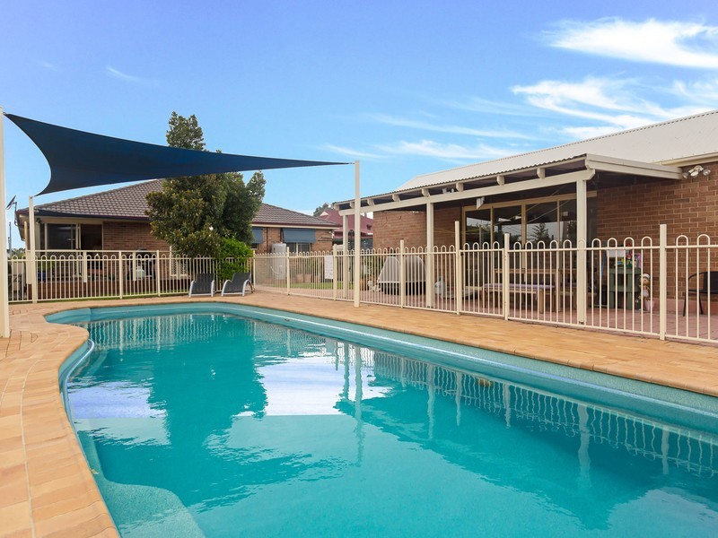 17 Stephen Street, Cessnock NSW 2325