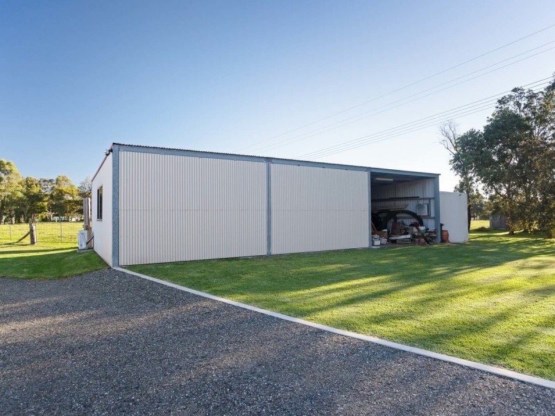 204 Luskintyre Road, Luskintyre NSW 2321