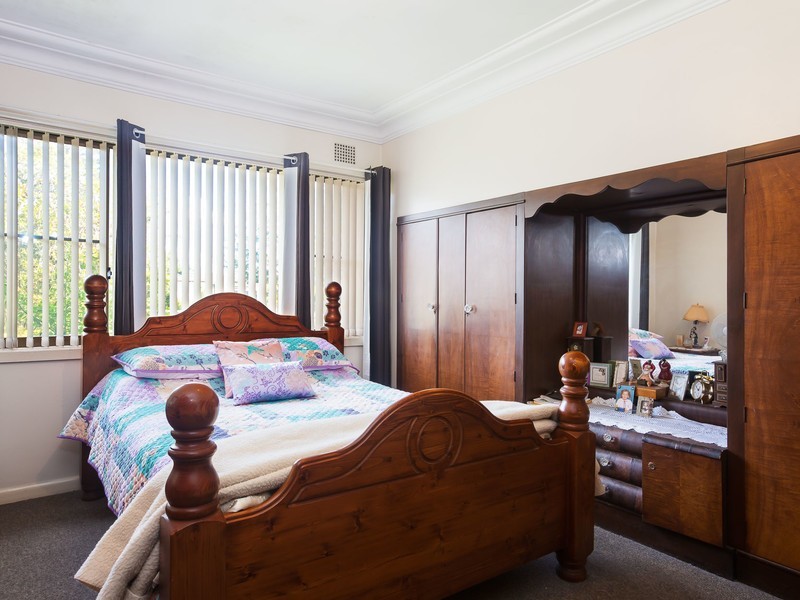 15 High Street, Greta NSW 2334