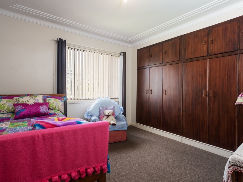 15 High Street, Greta NSW 2334