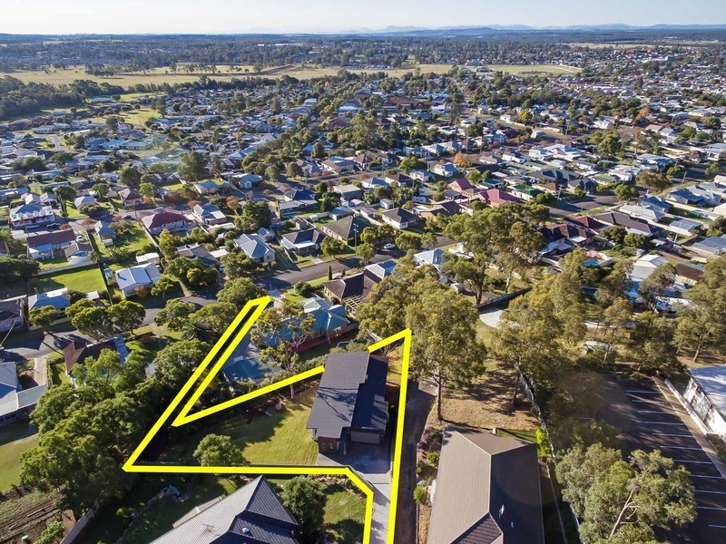 54 Clare Street, Cessnock NSW 2325