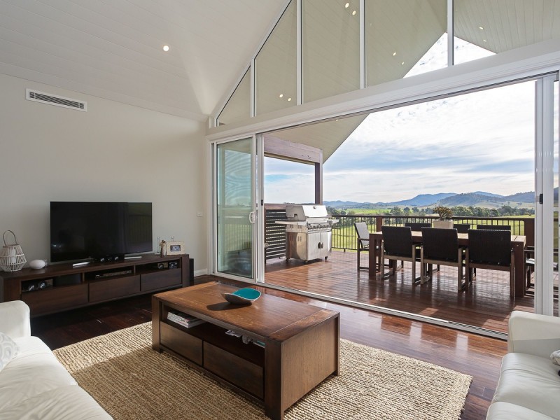 1079 Luskintyre Road, Luskintyre NSW 2321