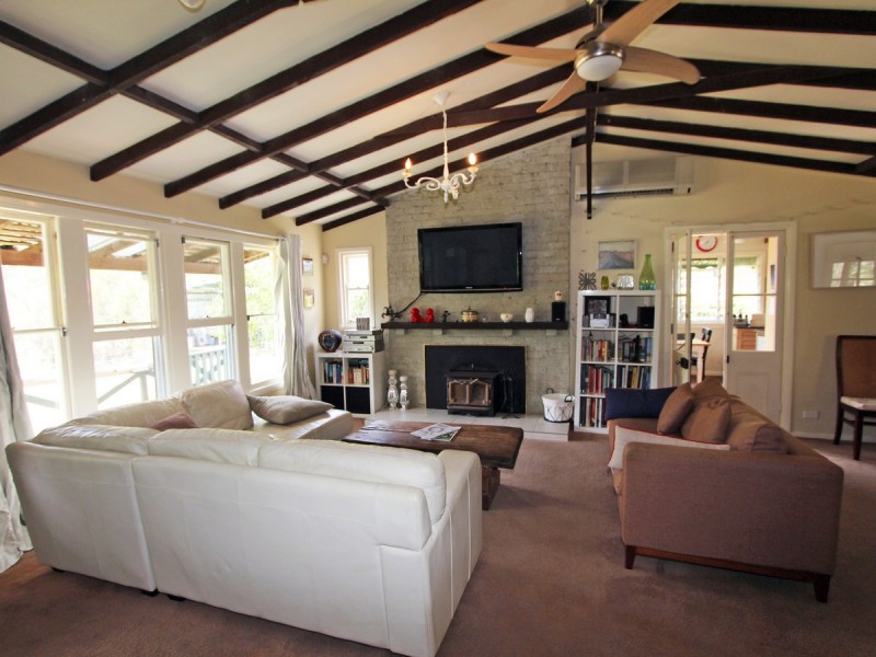 1845 Wollombi Road, Sweetmans Creek NSW 2325