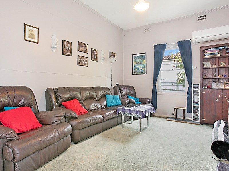 6 Bridge Street, Cessnock NSW 2325