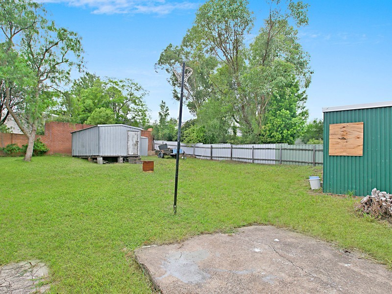 6 Bridge Street, Cessnock NSW 2325