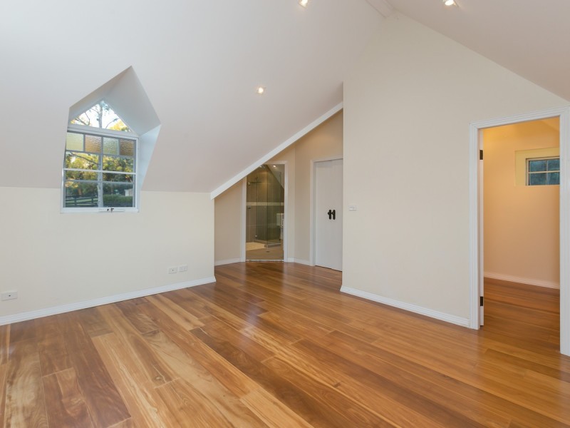 100 Rodney Road, Mount Vincent NSW 2323