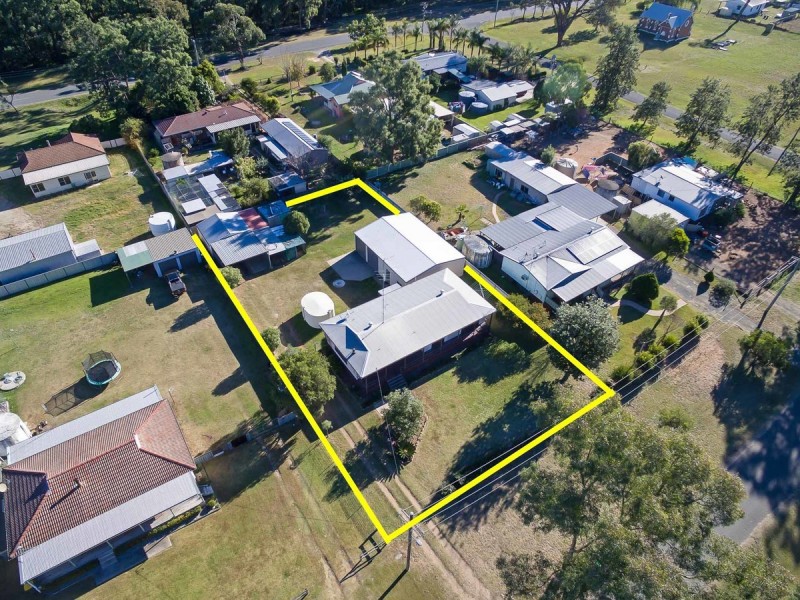 31 Howe Street, Broke NSW 2330