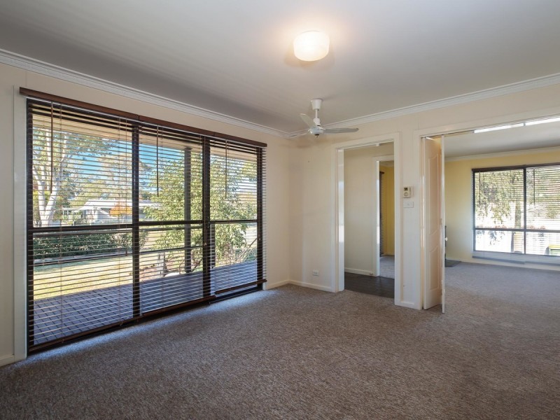 31 Howe Street, Broke NSW 2330