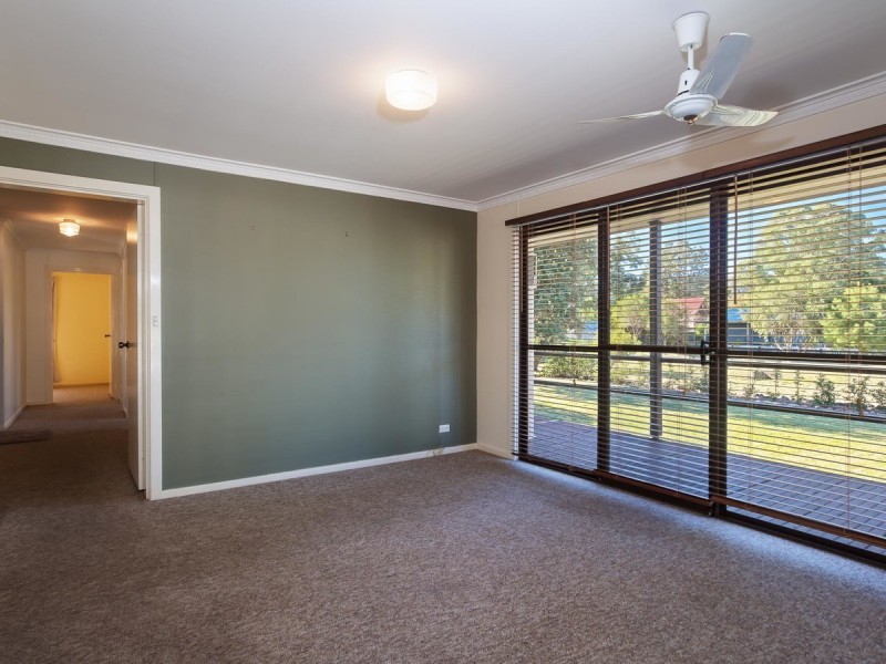 31 Howe Street, Broke NSW 2330