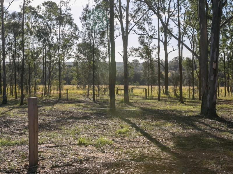 28 The Ballabourneen, Lovedale NSW 2325