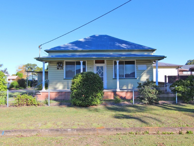 25 Northcote Street, Cessnock NSW 2325