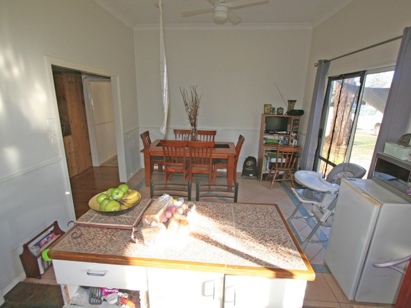 67 & 67A Mount View Road, Cessnock NSW 2325
