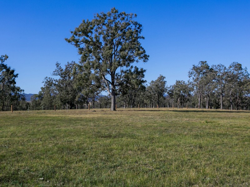 249B Standen Drive, Lower Belford NSW 2335