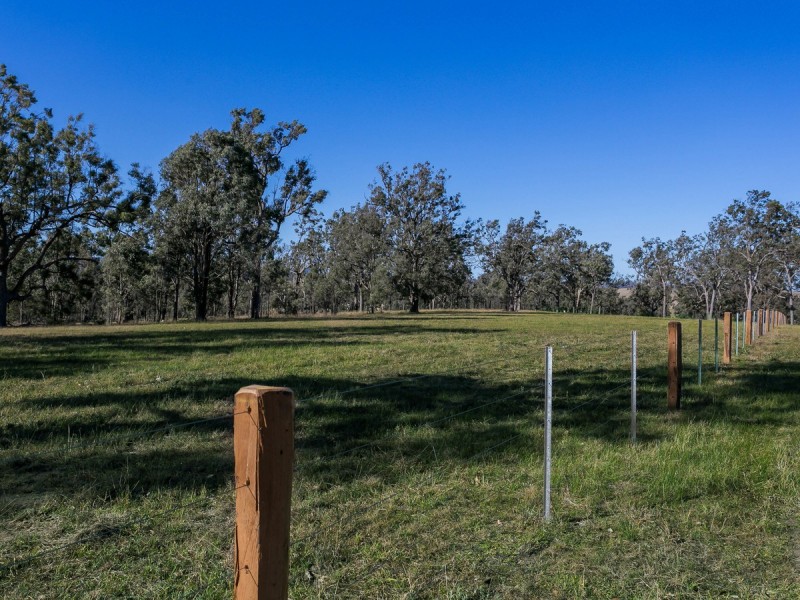 249B Standen Drive, Lower Belford NSW 2335