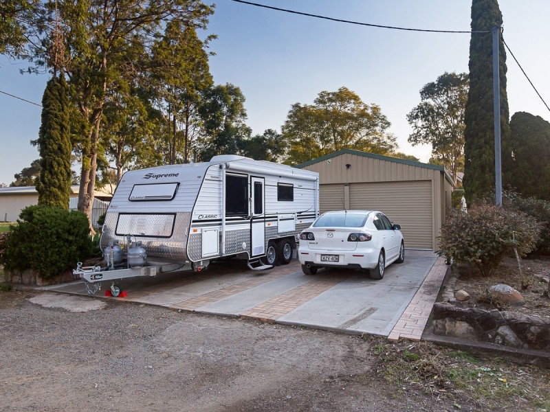 1122 New England Highway, Lochinvar NSW 2321