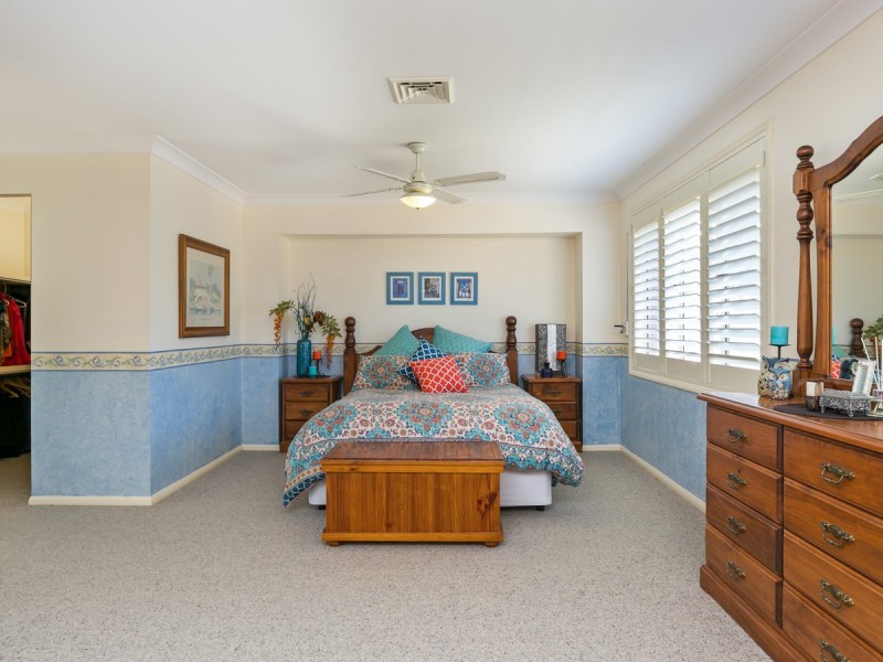 13 Cabernet Grove, Cessnock NSW 2325