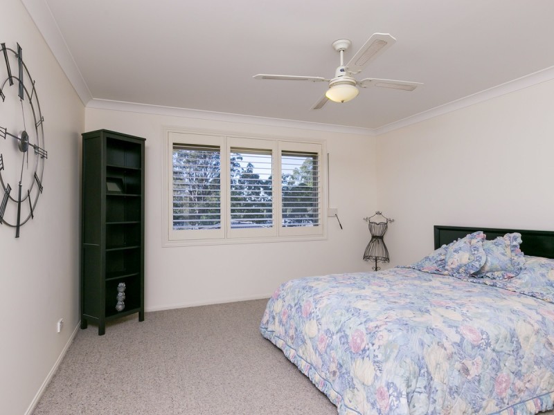 13 Cabernet Grove, Cessnock NSW 2325