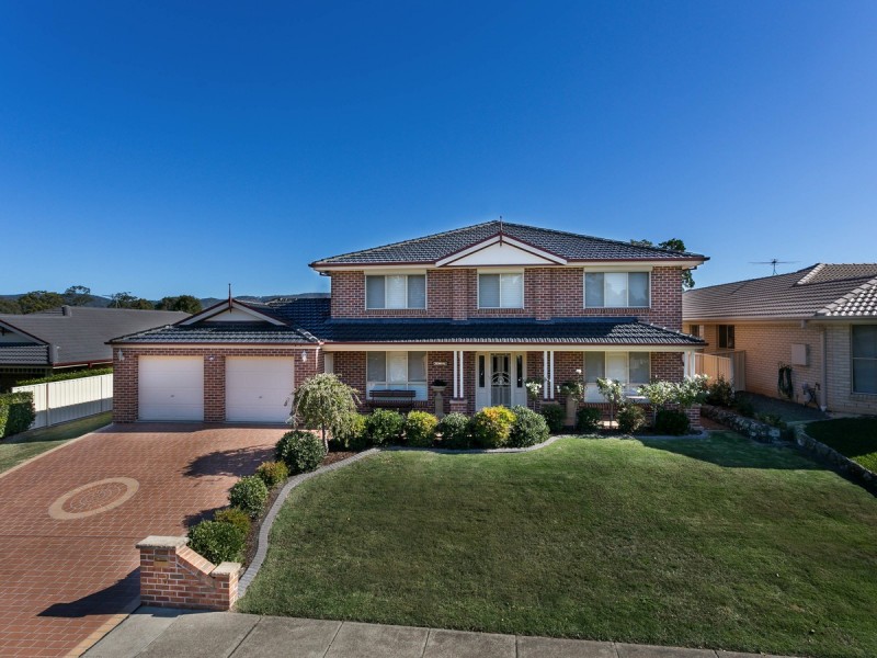 13 Cabernet Grove, Cessnock NSW 2325