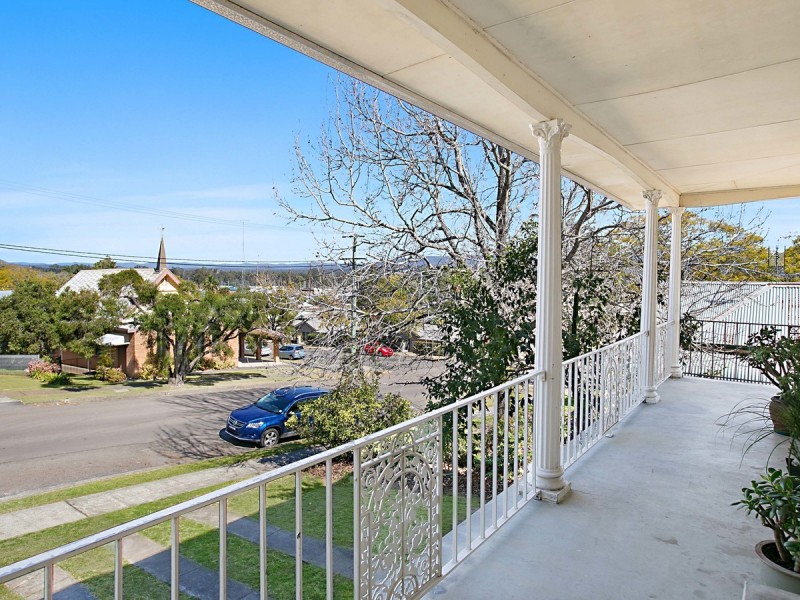 12 Cooper Street, Cessnock NSW 2325